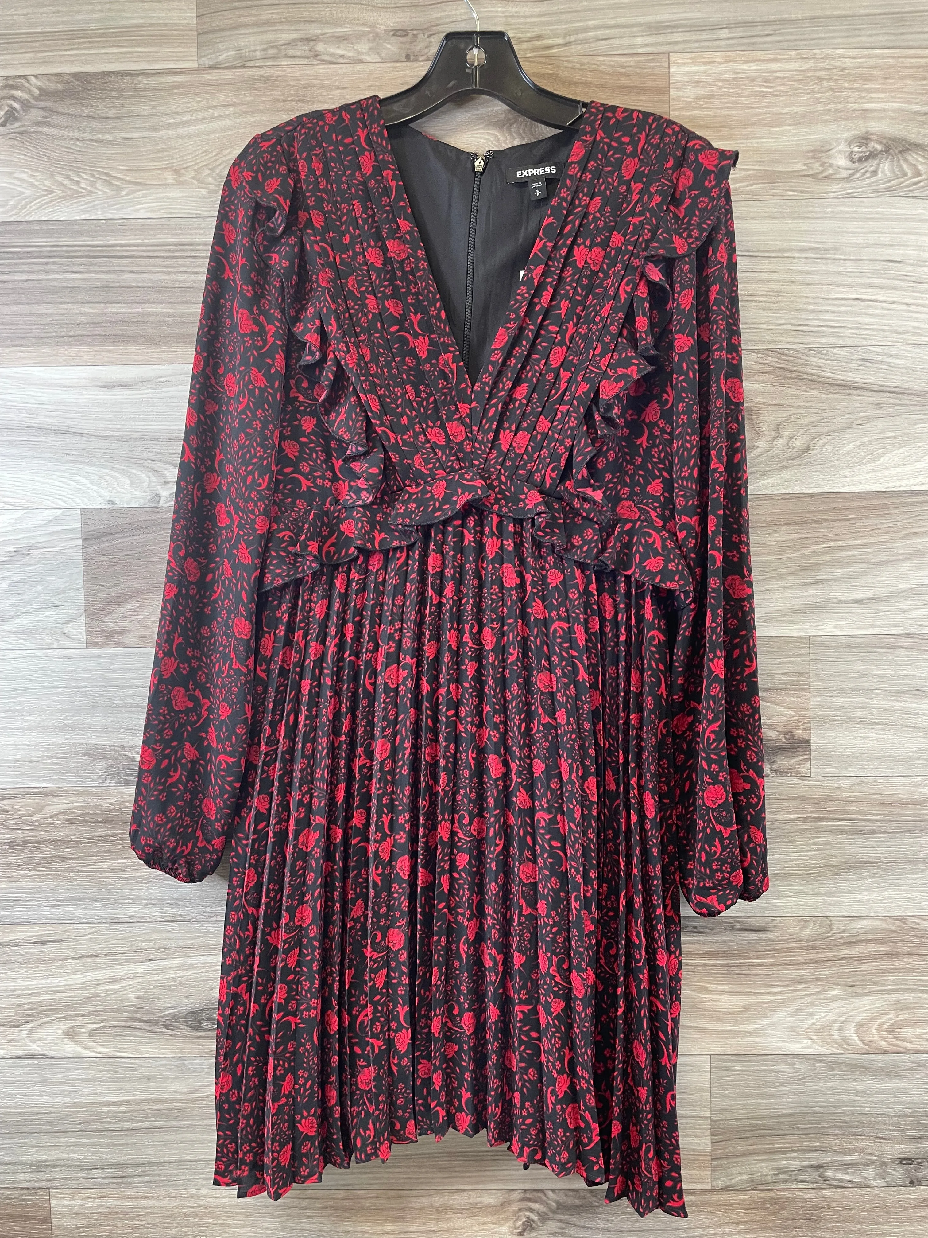 Dress Casual Midi By Express In Black & Red, Size: Petite   S