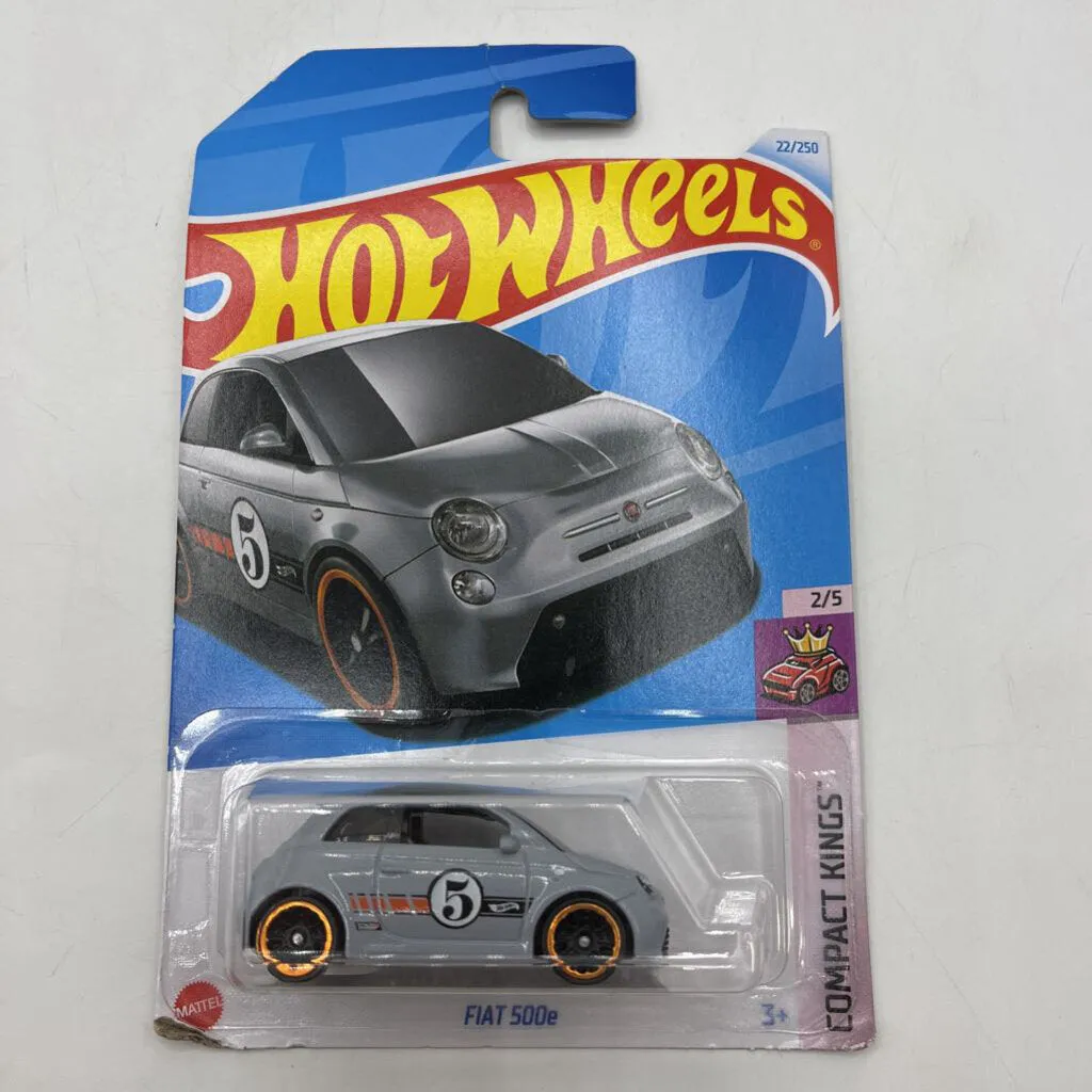 Hot Wheels Fiat 500e NEW